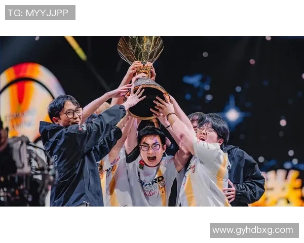 EDG在世界大师赛中以53分稳居积分榜首位展现强劲实力 EDG在世界大师赛中以53分稳居积分榜首位展现强劲实力