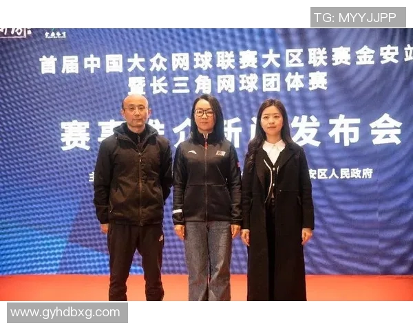 重庆网球队防反战术革新探秘助力竞技水平提升 重庆网球队防反战术革新探秘助力竞技水平提升