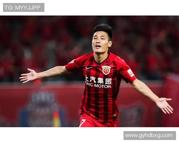 中国足球明星喜结良缘浪漫婚礼盛典引发球迷热议与祝福 中国足球明星喜结良缘浪漫婚礼盛典引发球迷热议与祝福